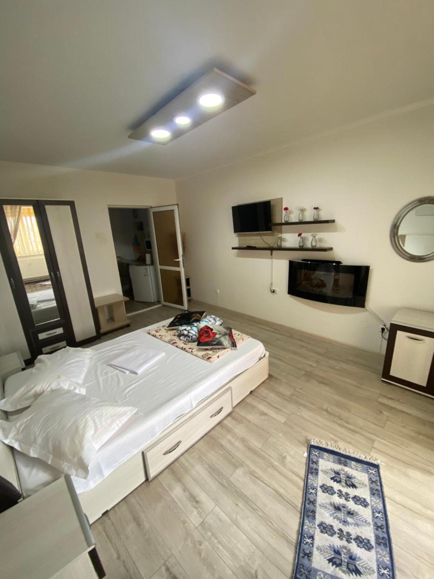 Apartment Darvys Galaţi Extérieur photo